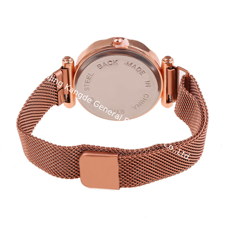 WJ-8578 China Wholesale Cheap Alloy Case Gold Crystal Women Stainless Steel Mesh Band Magnetic Watch
