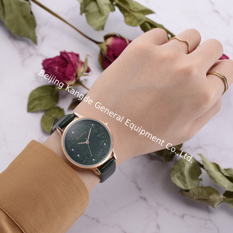 WJ-8415 Women Fashion Hand Leather Band Alloy Case Watch