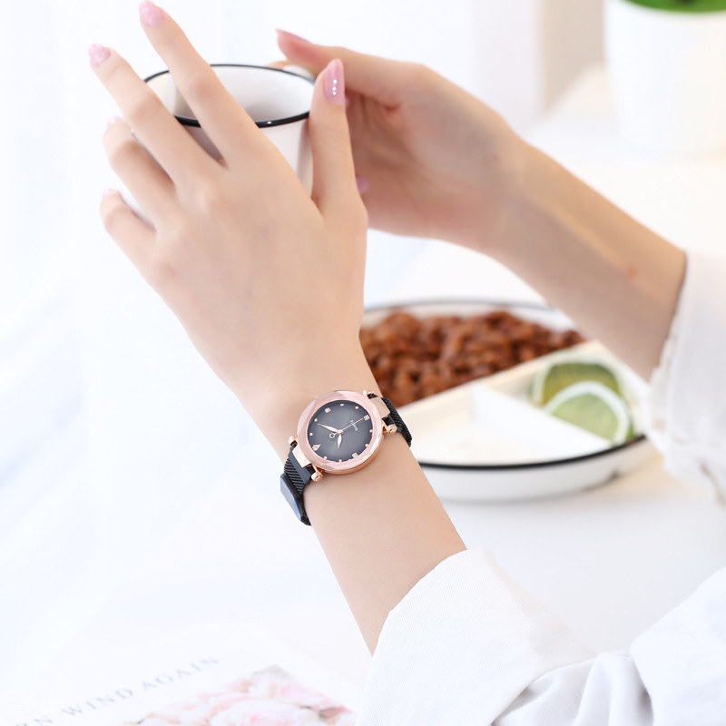 WJ-8083 Popular 2019 New Design Fashion Girls Wrist Women Magnetic Watch