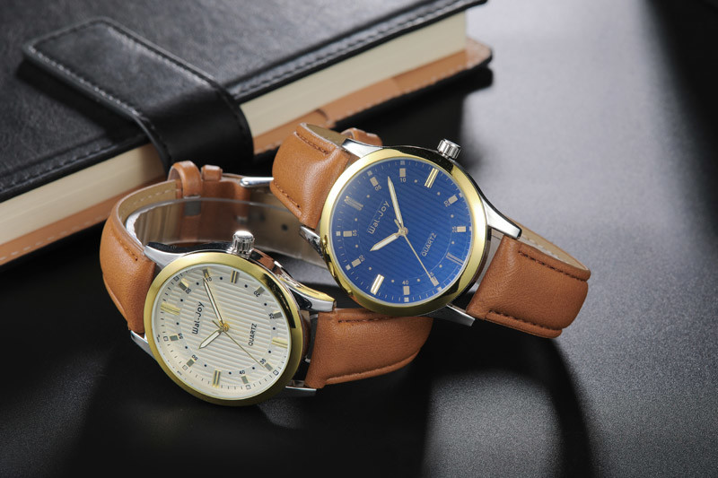 WJ-8107 New Design Factory Business Men Watches Waterproof Small OEM Handwathces Quartz Leather Wrist Watches